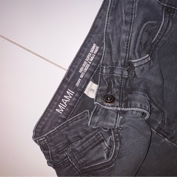 Miami distressed high rise super skinny denim - Picture 3 of 3